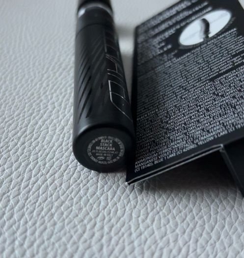 MAC Macstack elevated mascara 12ml shade black stack