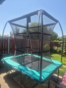 Trampoline
