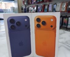 Iphone 17 pro 256gb Brand new sealed pack Unlock sim free 12 months warranty Shop collection and shop receipt