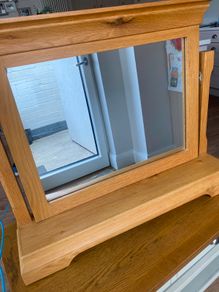 dressing room table mirror