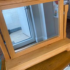 dressing room table mirror