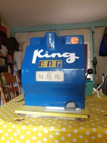 vintage retro slot machine