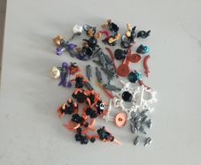 Lego Ninjago minifigure weapon accessories bundle