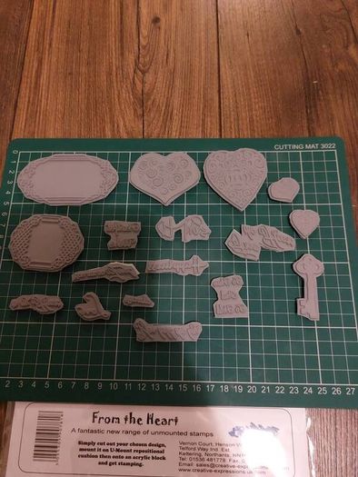 Unmonted Stamps