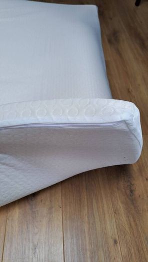 Memory foam topper