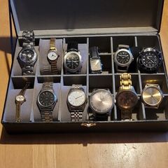 12 watches and show case