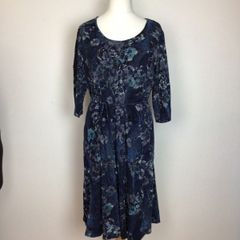 Cotton Traders Blue Floral Devore Flock Midi Dress size 20 Postage included