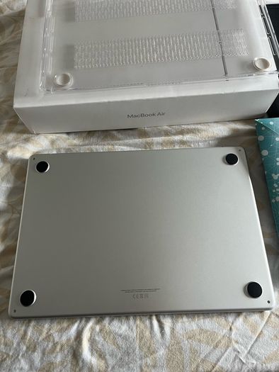 MacBook Air 15" M3 (2024) 16GB RAM 512GB SSD Like New, Warranty