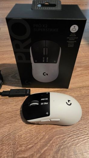 Logitech G PRO X2 SUPERSTRIKE Wireless Gaming Mouse (Custom Corepad Skatez CTRL pre-installed) - White