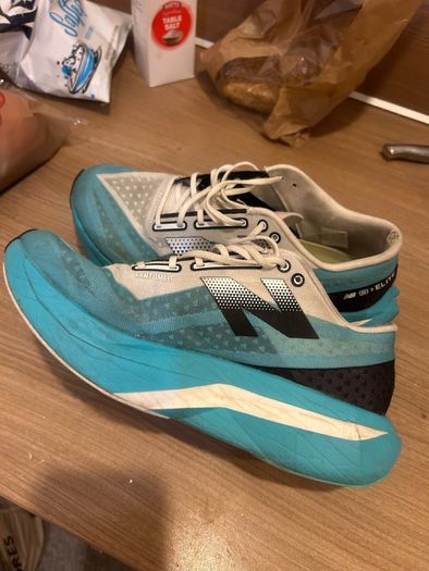 New Balance 42,5