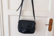 Enny Navy  Vintage Quality Leather Bag