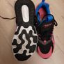 Girls Nike Air 270 React Image 5