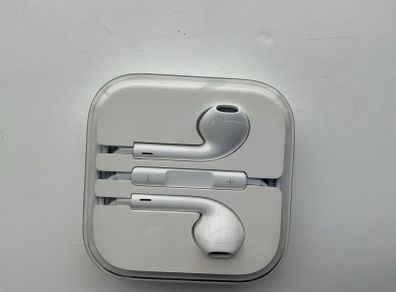 apple ear phones