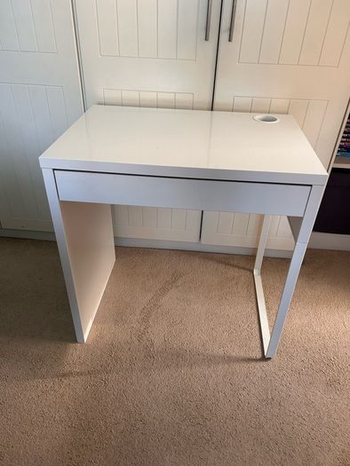 Ikea Micke Desk