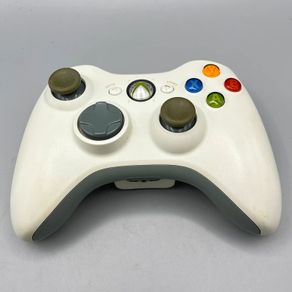 Xbox 360 Wireless Controllers - White