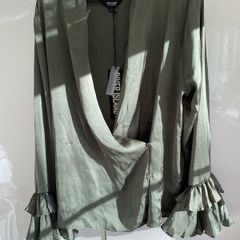 BNWT River Island Blouse