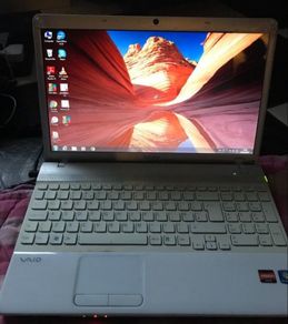 Sony Vaio Leptop for sale ( Repair or sale by seen all parts are available in stock)