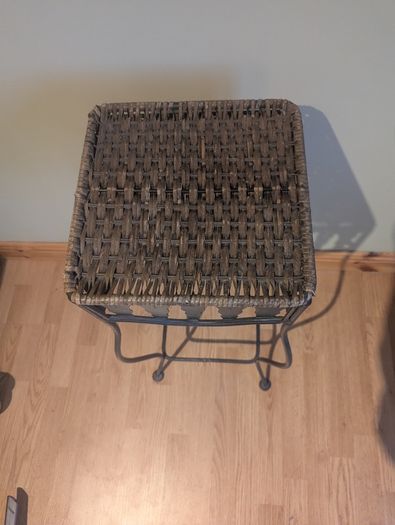 Plant Stand