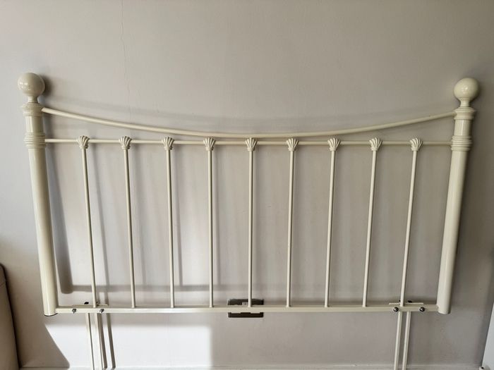 King Size Headboard 122cm between bed screws