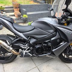 Suzuki gsxs1000f