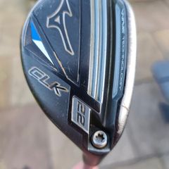 Mizuno 4 hybrid