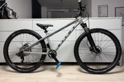 Vitus Nucleus Junior Bike 26 inch