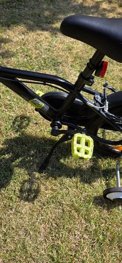 16 Inch Kids Bike Dark Hero 500 4-6 Years Old