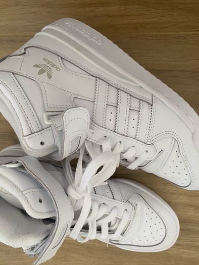 Trainers..size 37 UK 4 ..Perfect Condition
