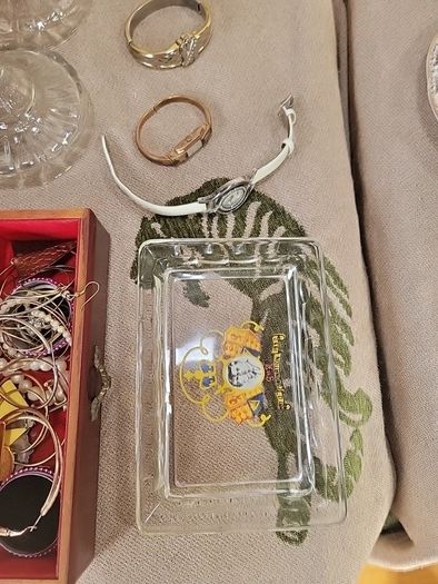 antiques