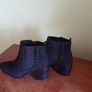 Black shoes Image 2