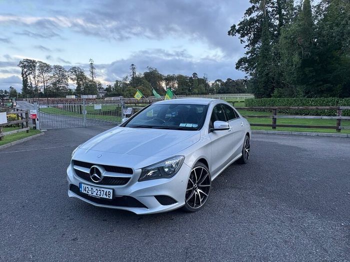 142 Mercedes Cla 220D