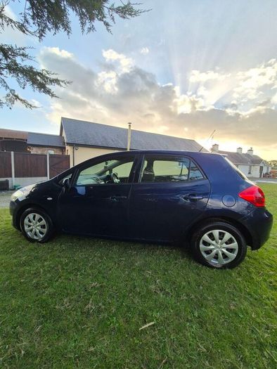 2007 Toyota Auris