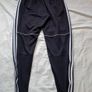 2017 adidas bottoms Size small black Zip pockets In excellent condition Image 7