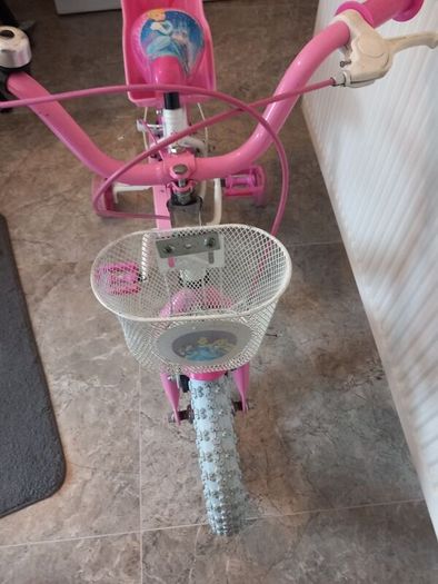 Disney Princess Kids bike size 14 inch wheels