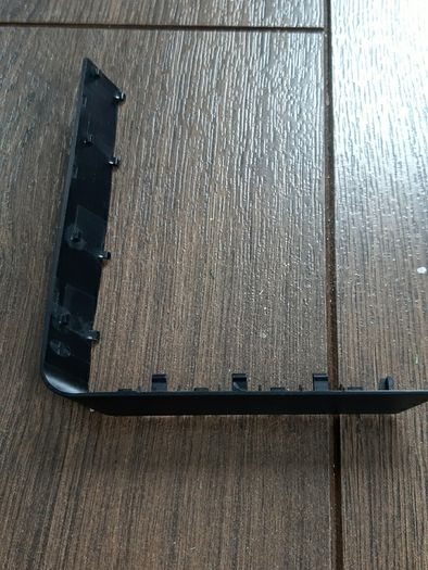PS4 Slim Disk Cover Corner Bit