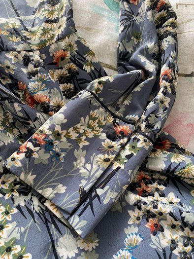 Zara dress like new  -size S