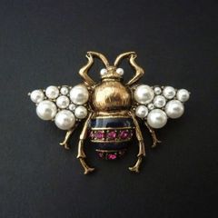Honey Bee Pearl Crystal Brooch Pin