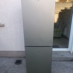 Hoover fridge freezer