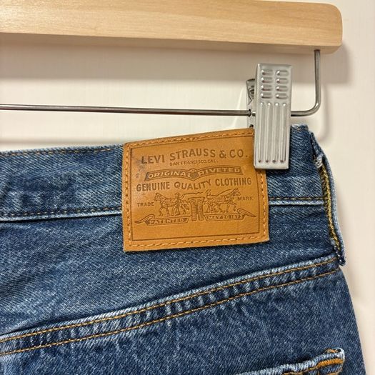 Levi's Mini Skirt W26 | LIKE NEW