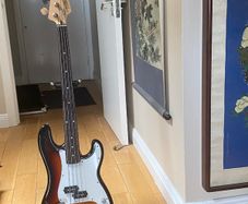 Fretless Squier Precison Bass "Made in korea" 1996
