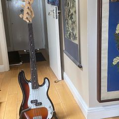 Fretless Squier Precison Bass "Made in korea" 1996
