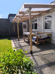 pergola