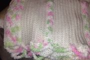 Crochet baby's blanket