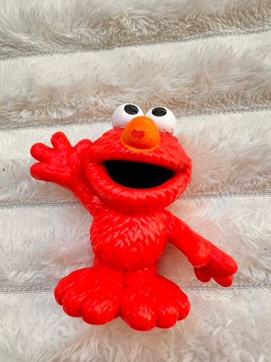 Sesame Street Workshop Waving Elmo Monster Red approx. 6.5 cm. Figure Hasbro Damaged Used Please see photos
