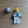 lego castle knight, rare, misprint/factory print on wrong color torso Image 2