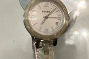 women fossil watch