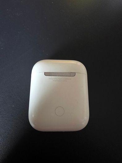 Apple Airpods A1602 1st Gen Wired Case