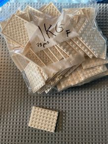 Lego 6x8 flat White piece bag of 73