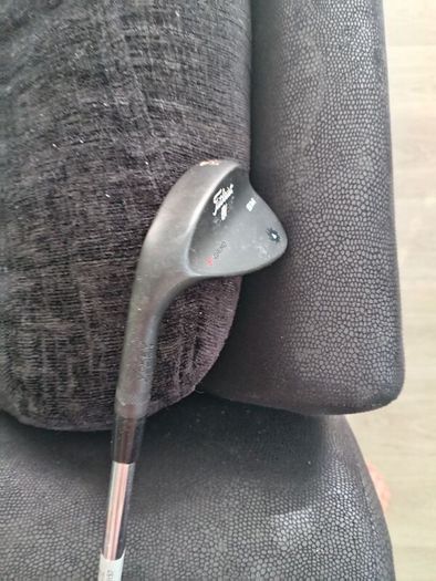 golf clubs
