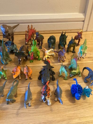 Dinosaurs set
